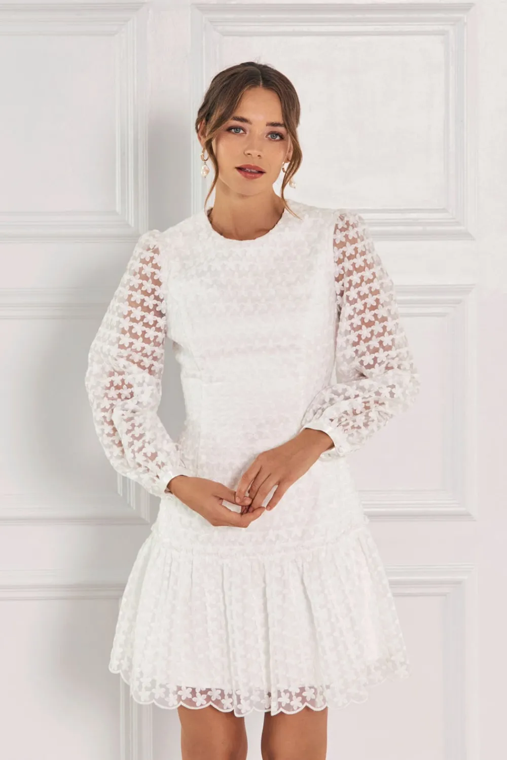 Malina Bridal Sale^Francine miniklänning med skärp
