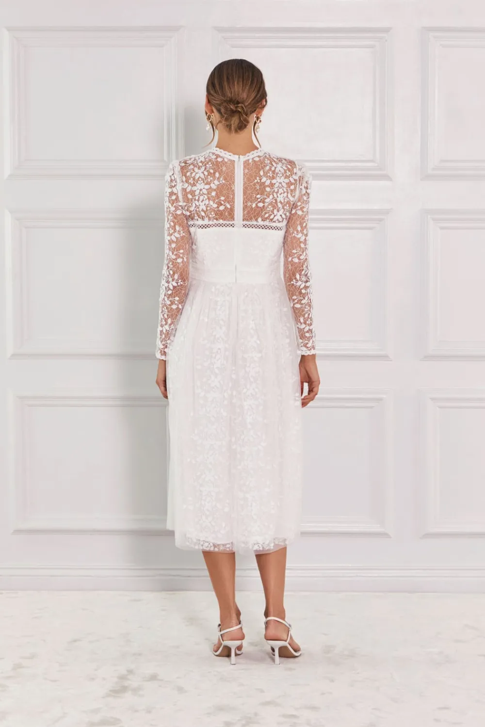 Malina Bridal Sale^Helia långärmad midiklänning