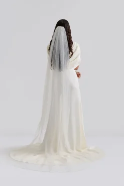 Malina Slöjor^Prickig brudslöja