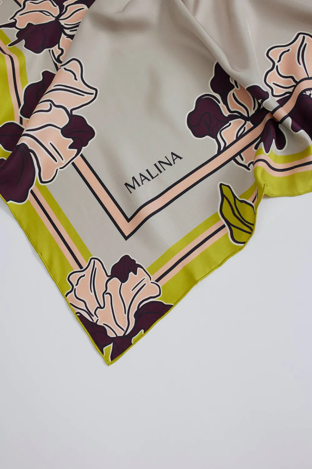 Malina Accessoarer^Sidensjal twill 80x80